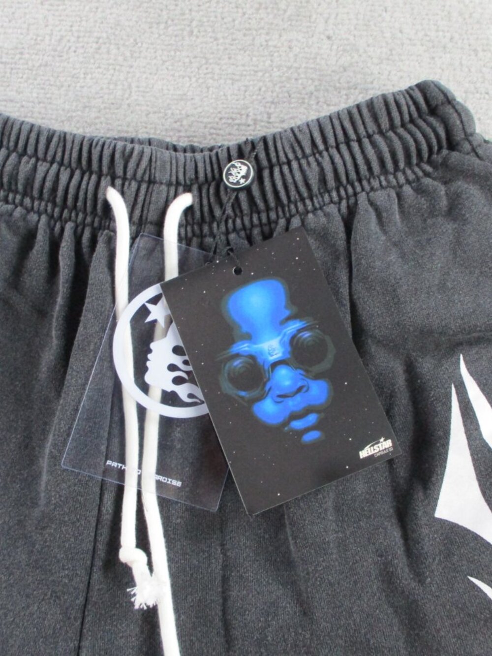 HELLSTAR Flame Shorts Mens Medium Gray White Sweat Drawstring Graphic Grunge NEW - Picture 4 of 8